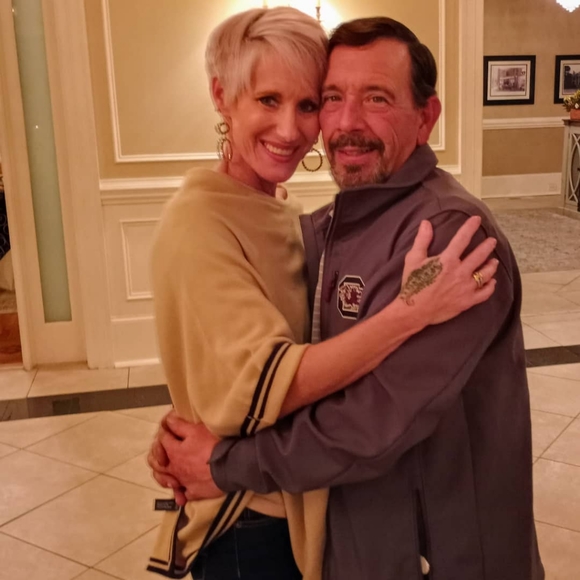 Meet your Posher, Beth - Picture 2 of 10